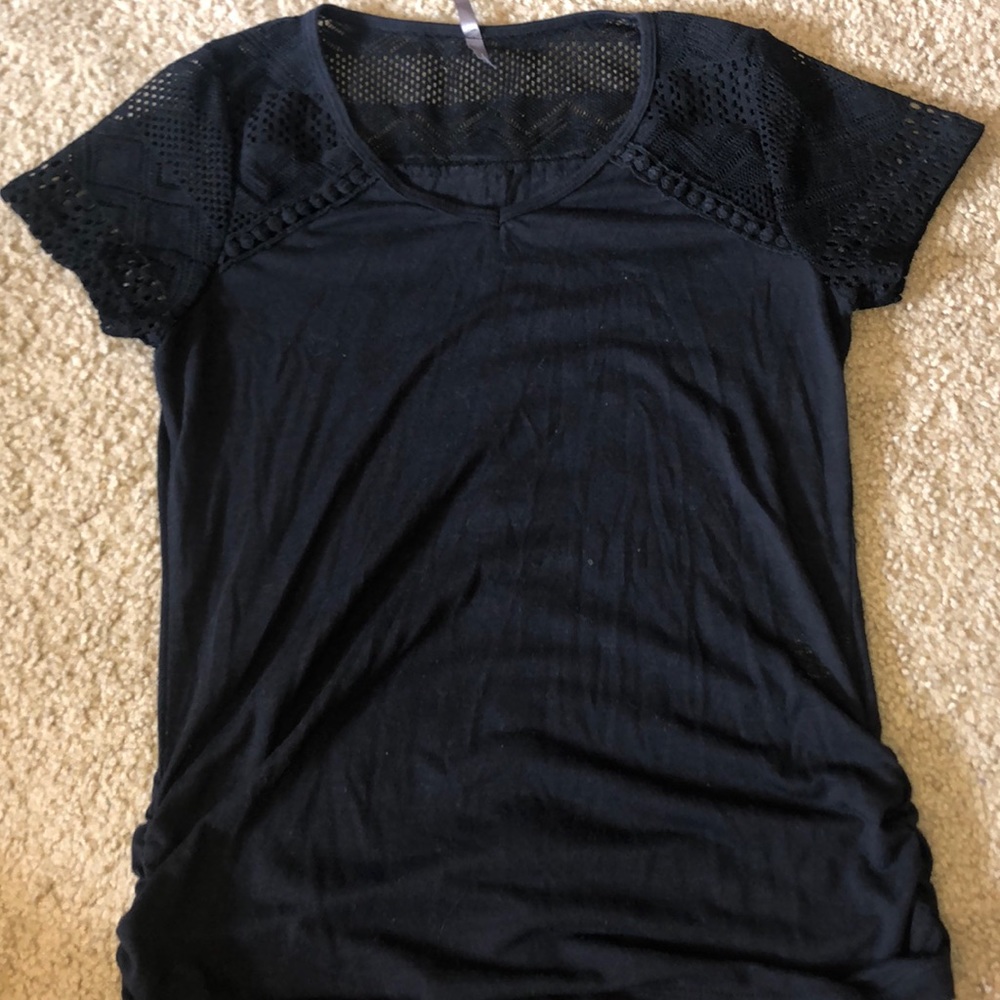 Black tshirt